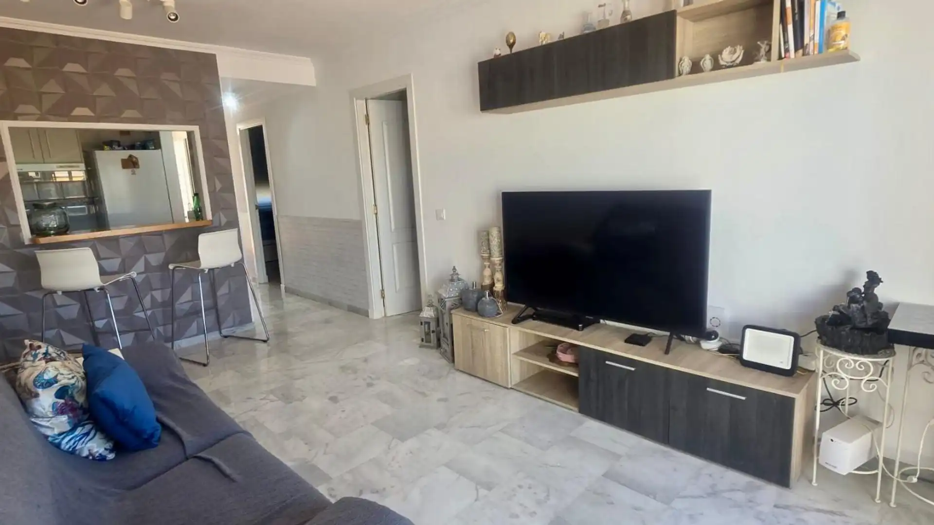 Sala de estar de Ático en venta en Casares con Aire acondicionado, Terraza y Trastero
