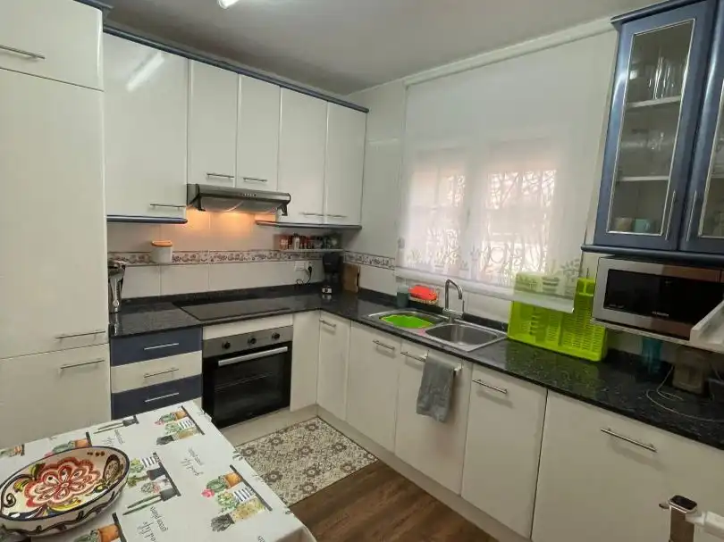 Semi-detached house with pool for sale in islas canarias 1, imagen 3