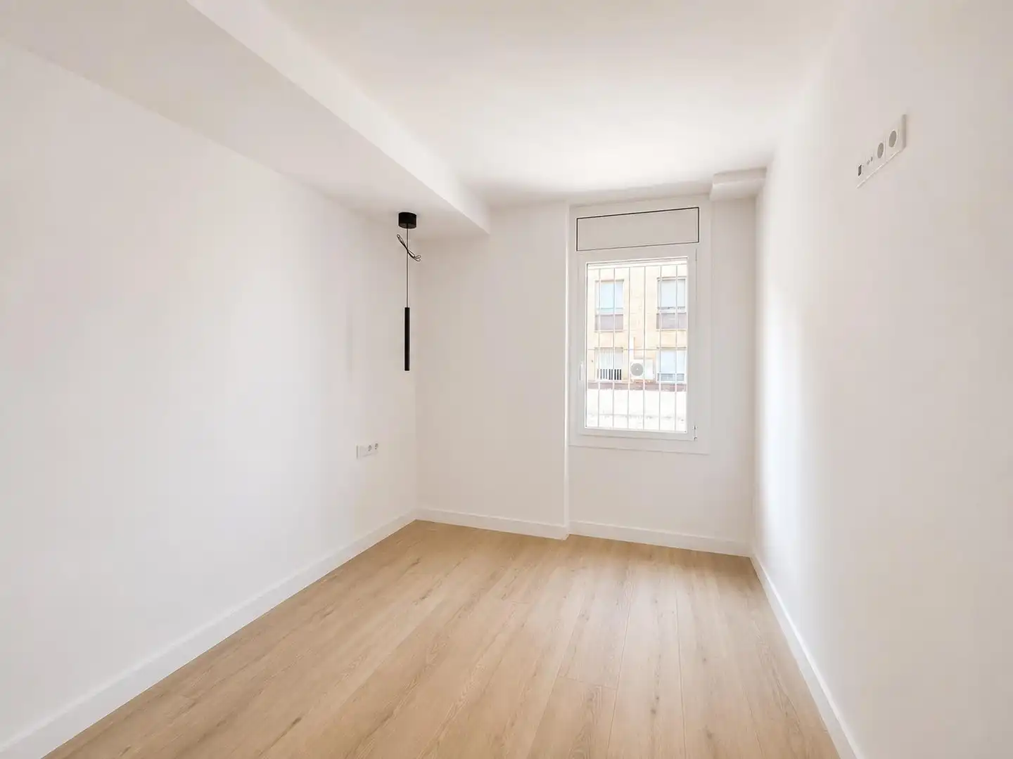 Bedroom of Apartments for sale in Granollers  with Air Conditioner, Heating and Parquet flooring