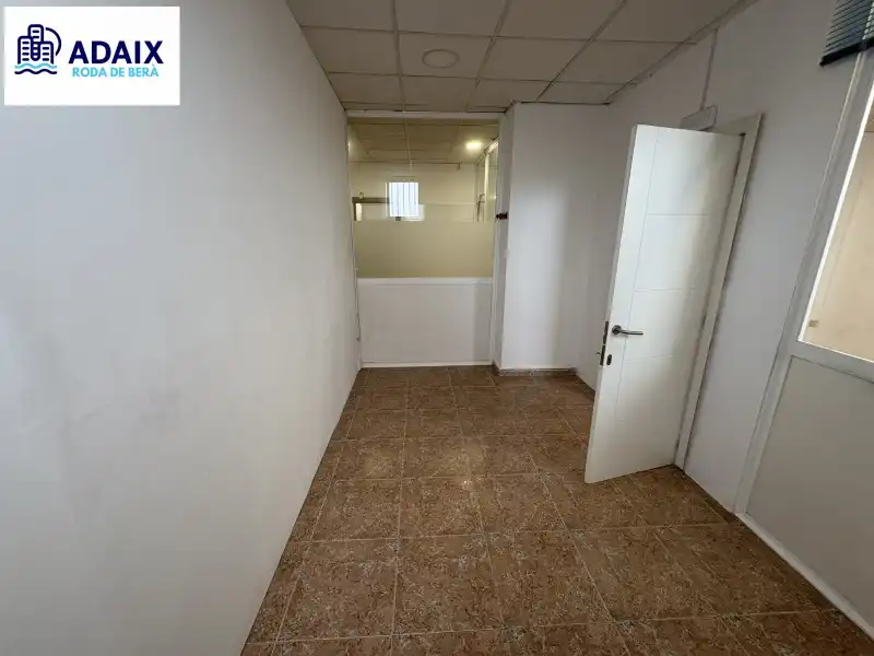 Commercial properties for sale in Roda de Berà
