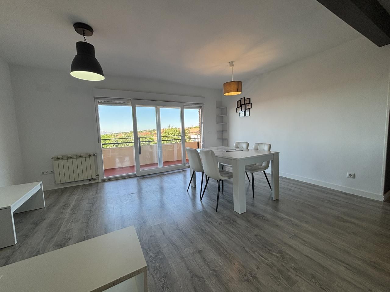 Wohnung miete in Rey Carlos Iii, La Cabrera