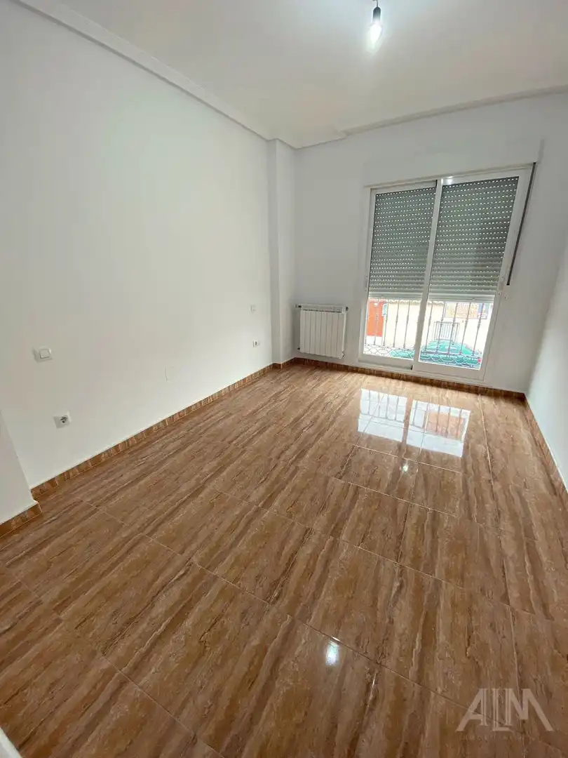 Casa con terraza en venta en Goya, imagen 3