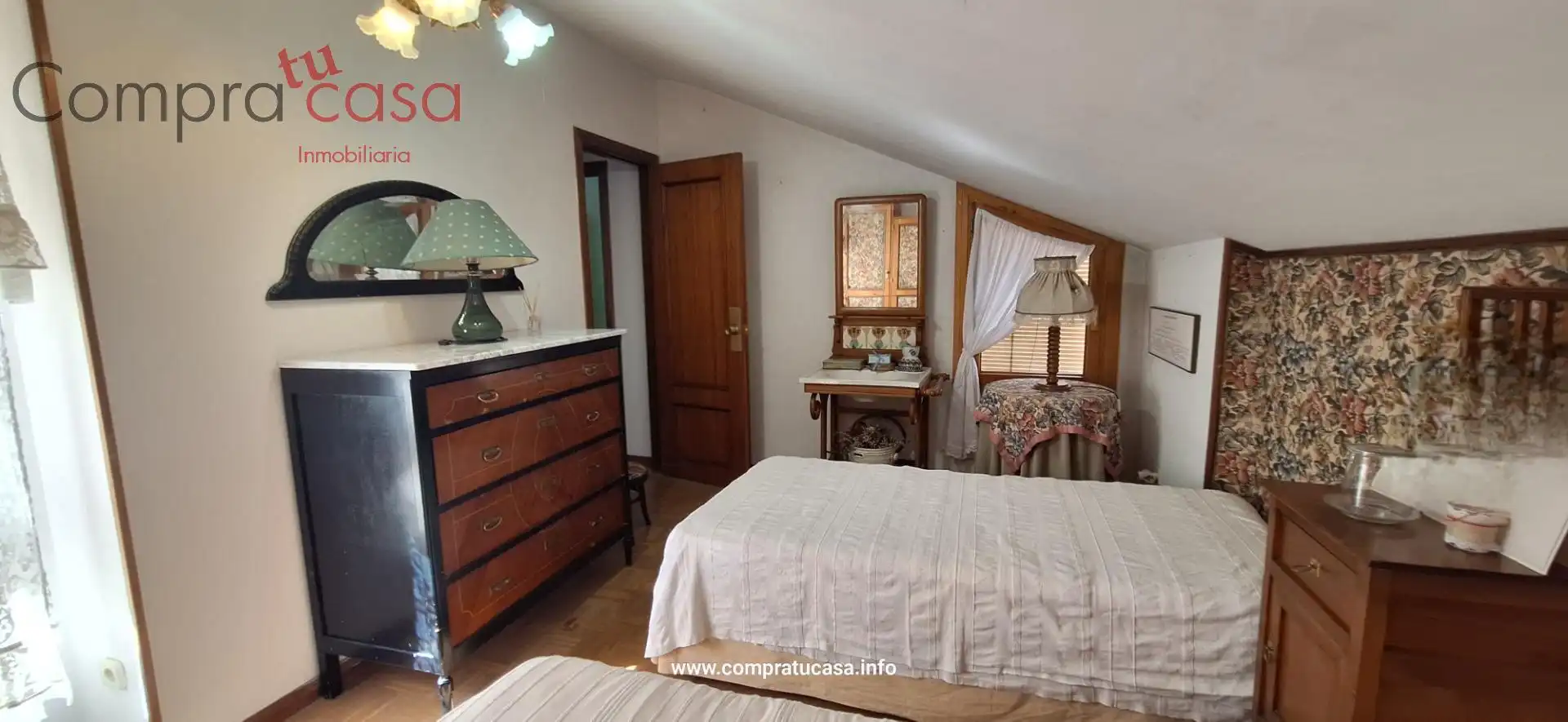 Bedroom of Attic for sale in Segovia  with Heating, Parquet flooring and Terrace