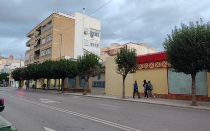 Vista exterior de Local de lloguer en Petrer