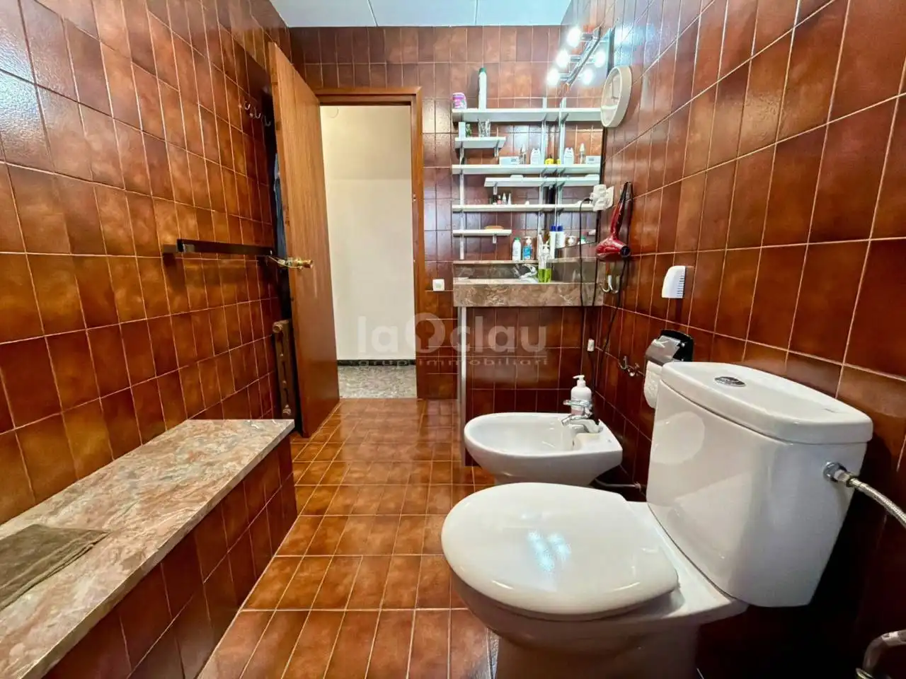 Bany de Casa o xalet en venda en Tavèrnoles amb Jardí privat i Terrassa