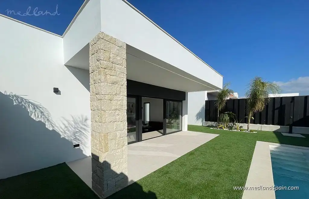 Vista exterior de Casa o xalet en venda en Molina de Segura amb Terrassa
