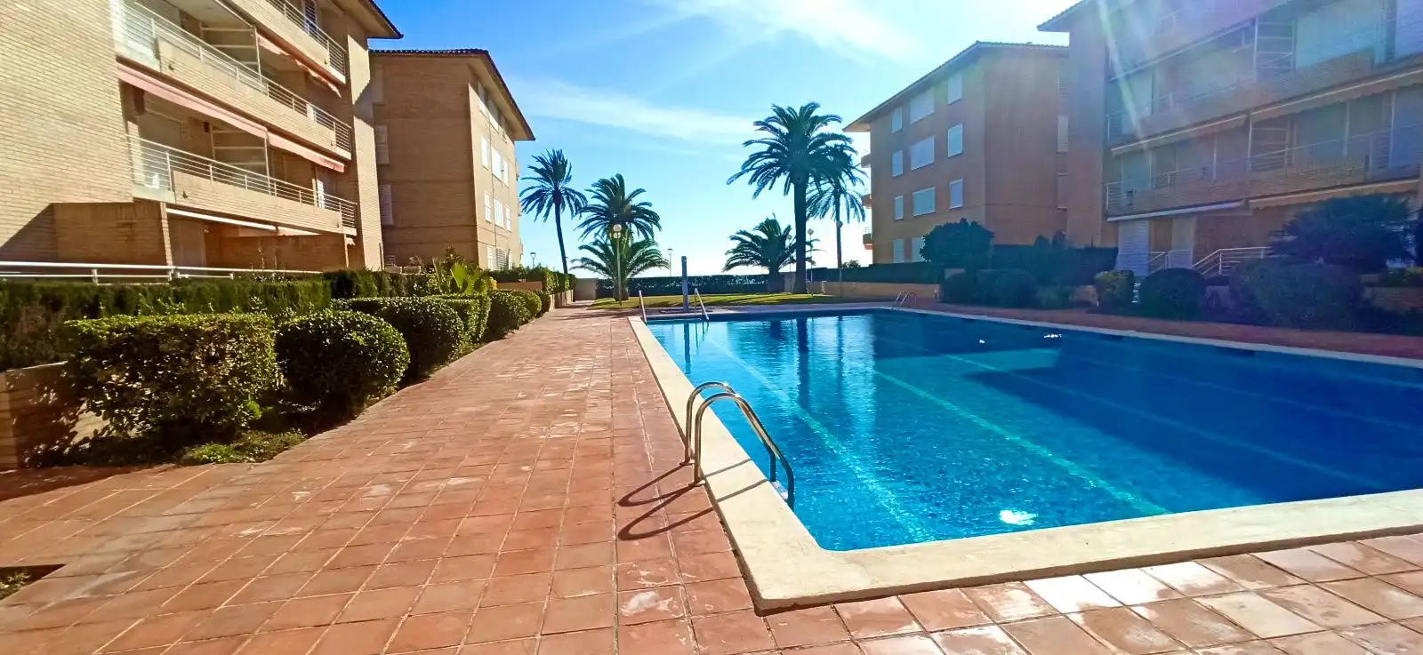 Swimming pool of Flat for sale in El Vendrell  with Air Conditioner, Heating and Terrace