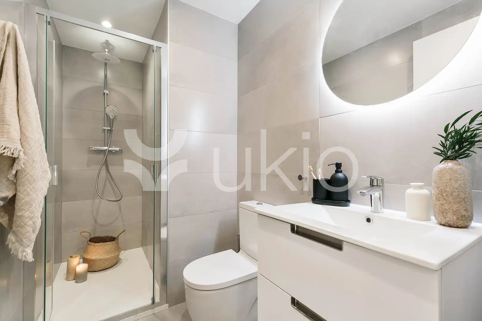 Apartment with lift to rent in Carrer de les Jonqueres, imagen 22