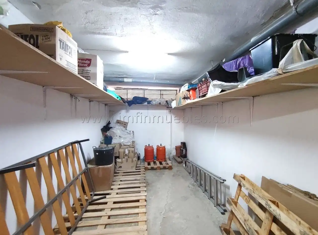 Garaje en venta en Vélez-Málaga