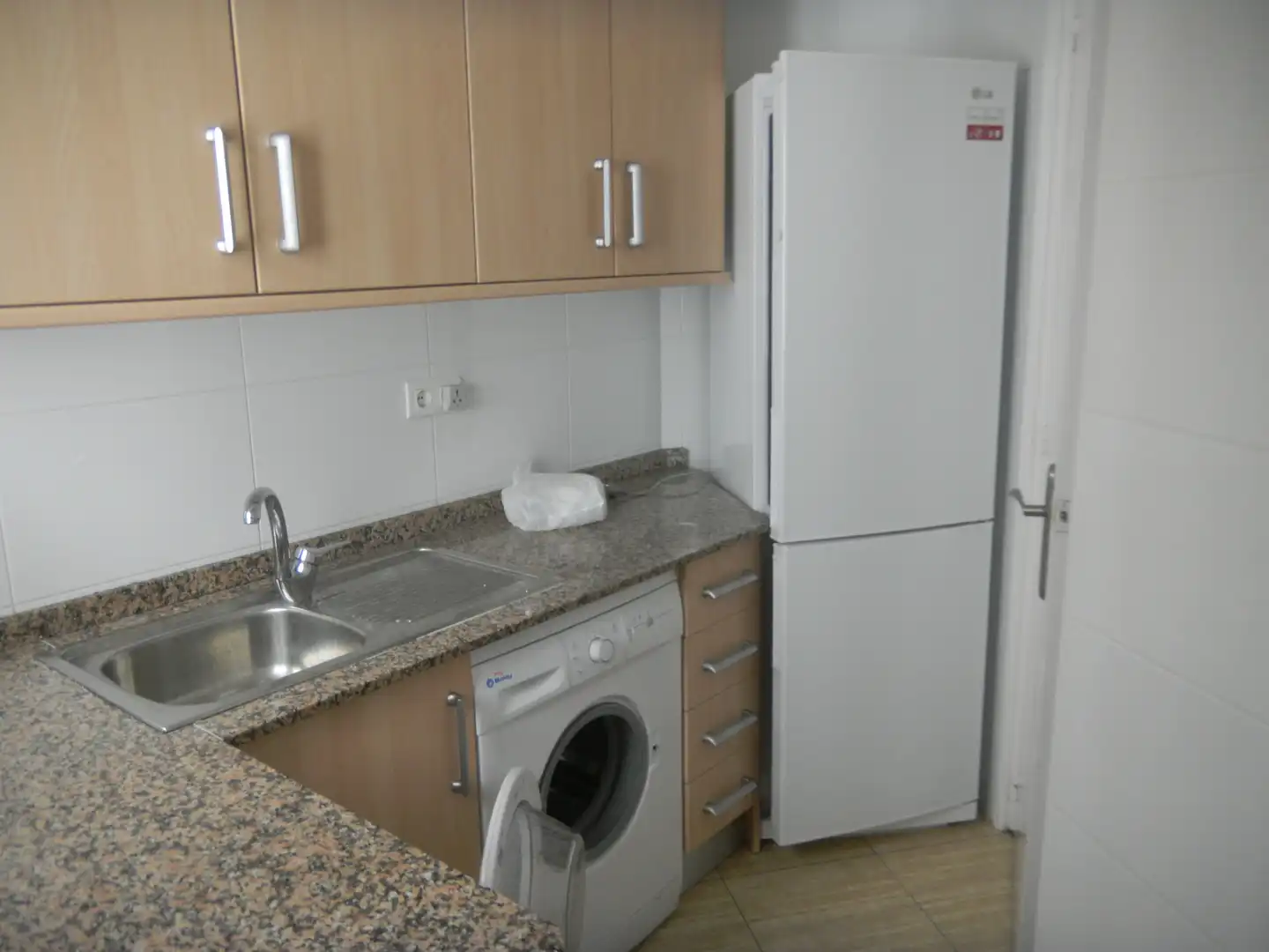 Piso con terraza en alquiler en Carrer de Reding 39, imagen 8