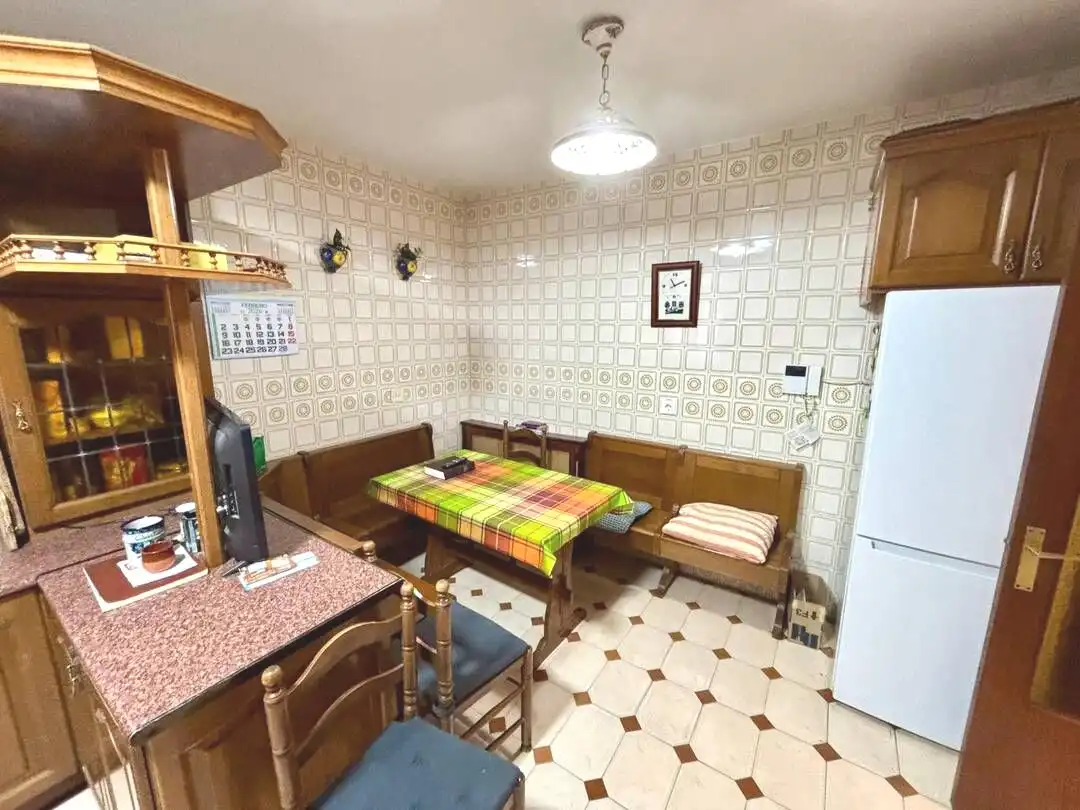 Flat for sale in Uribarri Kalea, Barrio de Uribarri