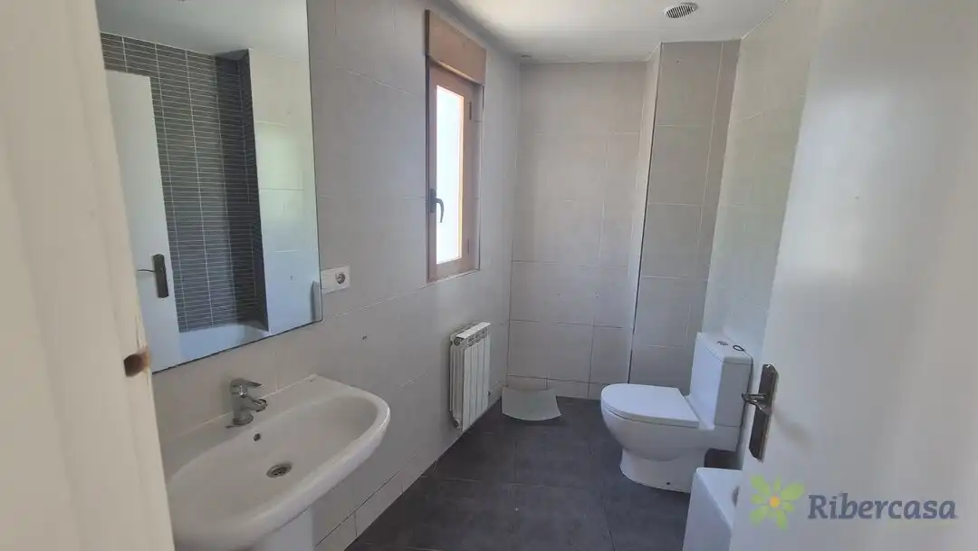 Bany de Casa o xalet en venda en Tudela amb Aire condicionat, Calefacció i Traster
