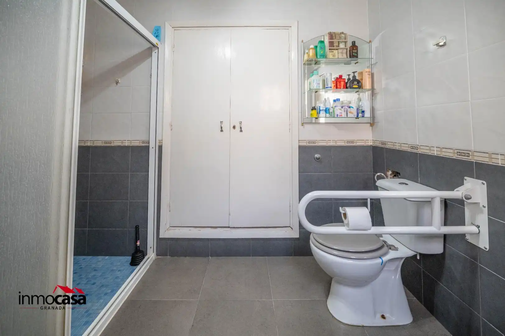 Bathroom of Houses for sale in Cijuela