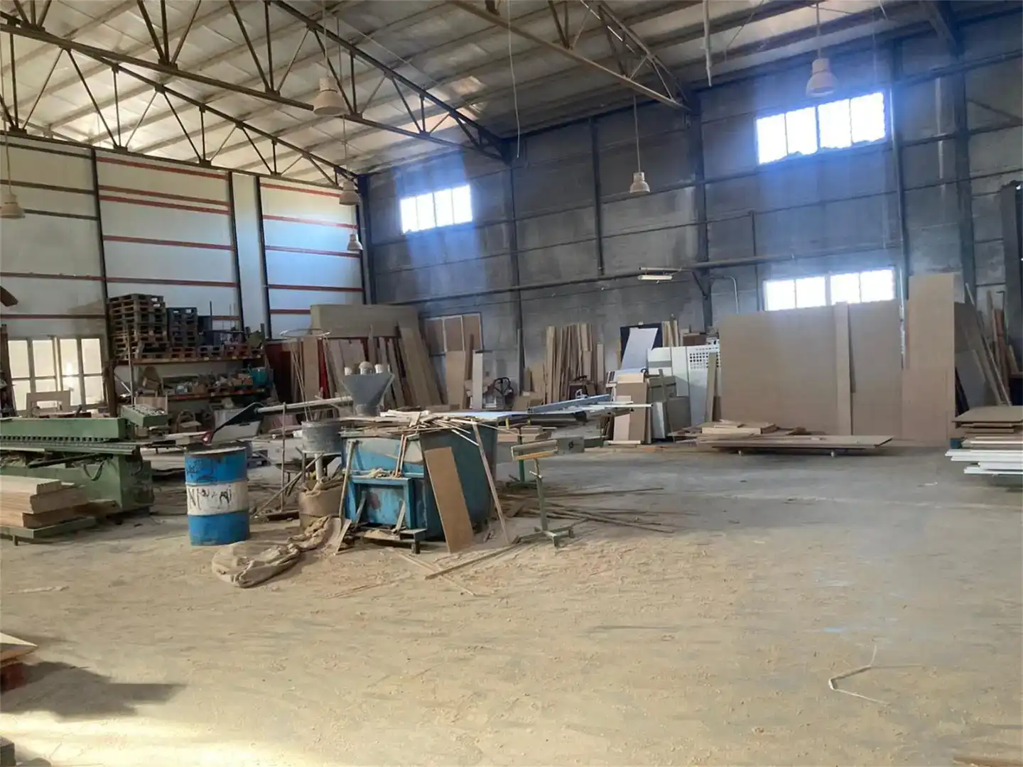 Industrial buildings for sale in Marmolejo