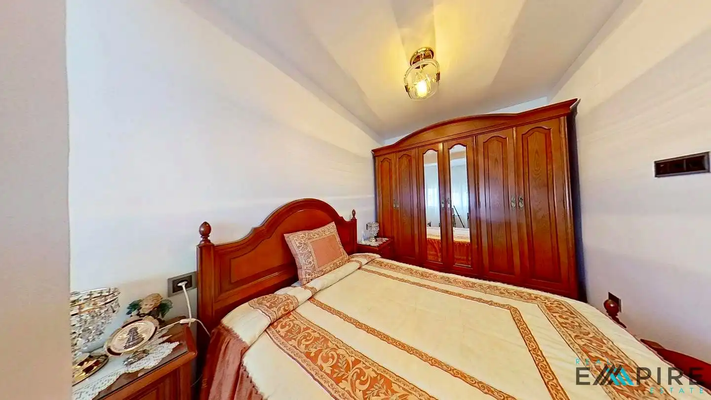 Bedroom of Flat for sale in Getafe  with Heating, Terrace and Storage room