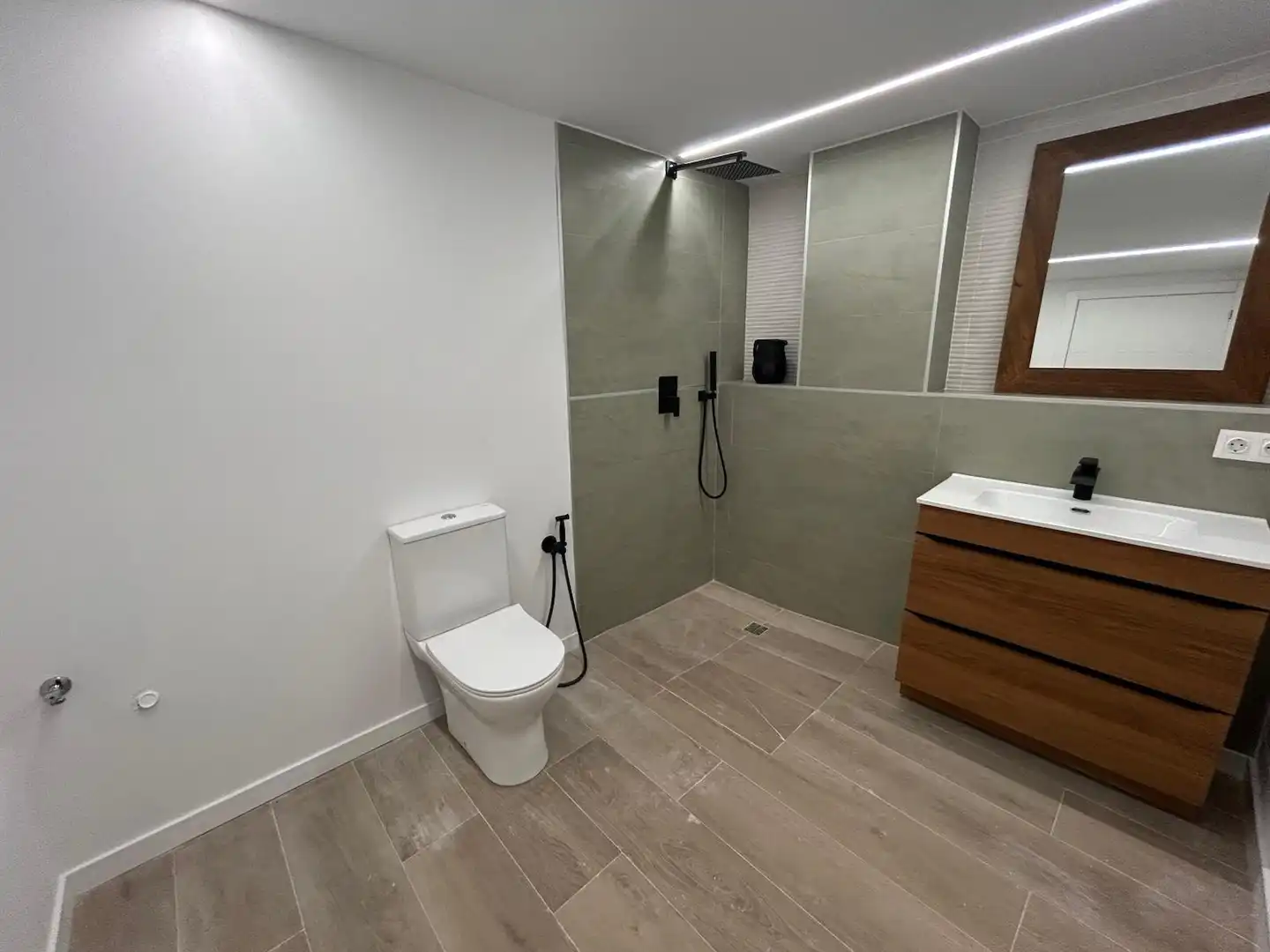 Baño de Local en venta en  Valencia Capital