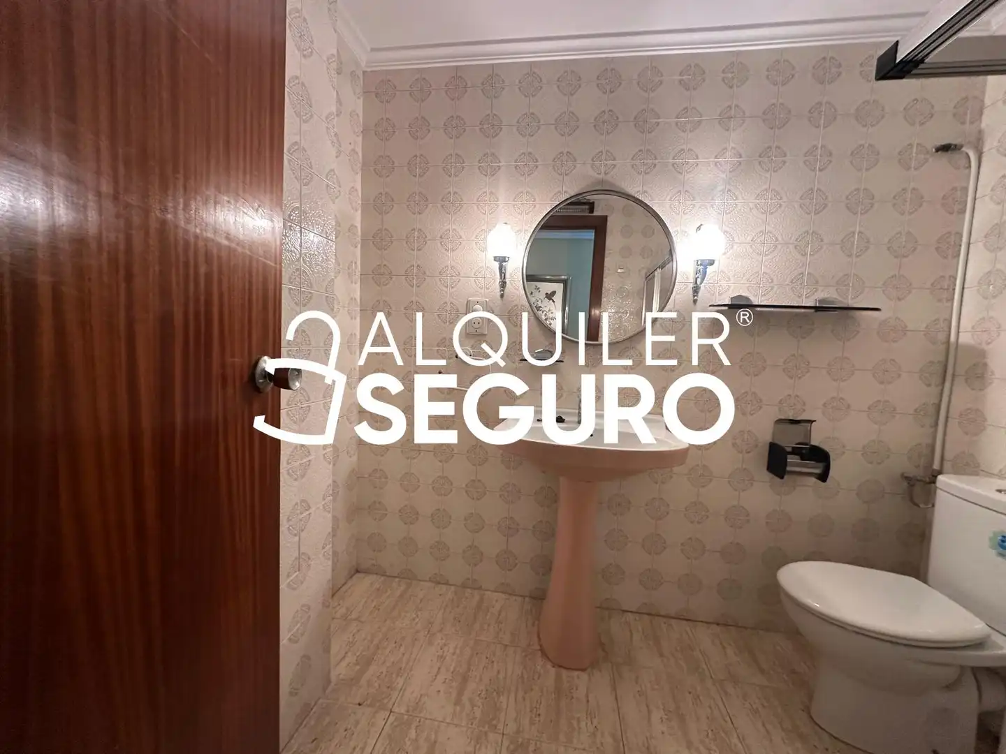 Baño de Piso de alquiler en Valencia con Aire acondicionado y Amueblado