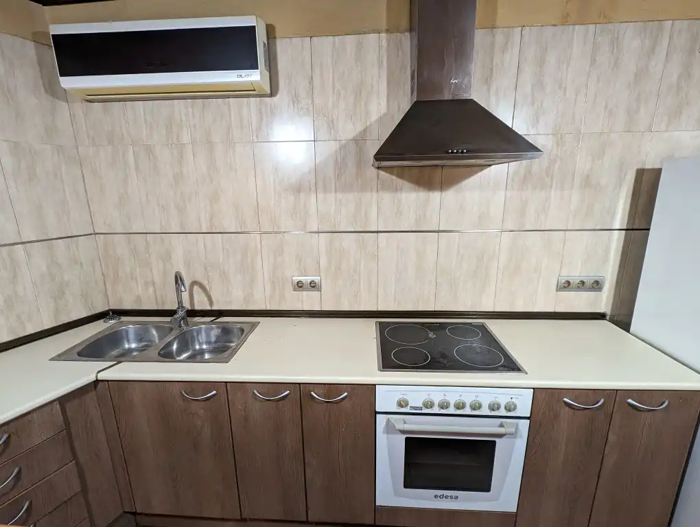 Kitchen of Houses for sale in Cretas  with Terrace, Storage room and Balcony