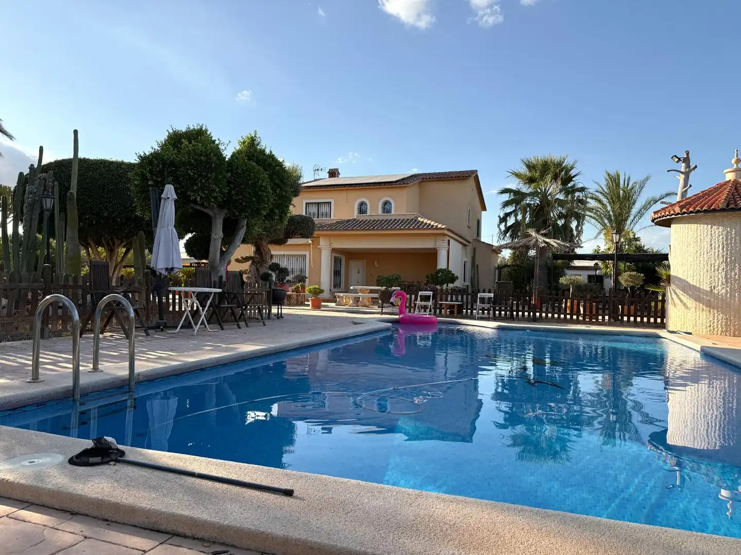 Piscina de Casa o xalet en venda en Elche / Elx amb Aire condicionat, Calefacció i Jardí privat