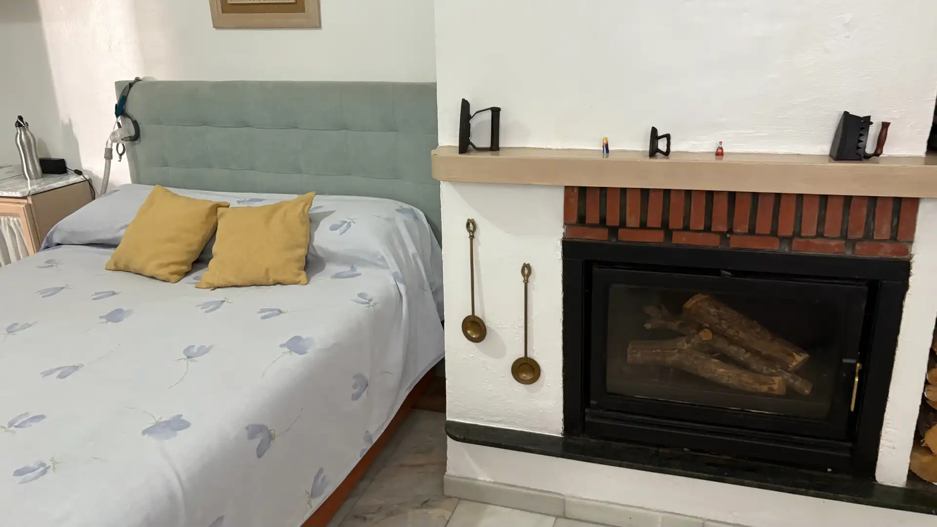 Habitación de Casa adosada en venta en Cañete la Real con Aire acondicionado, Calefacción y Amueblado