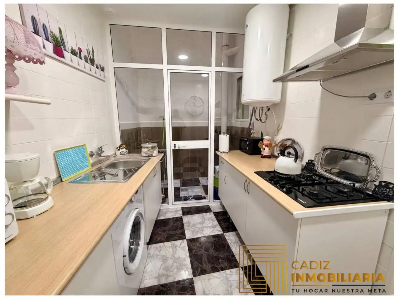 Küche von Wohnung zum Verkauf in Cádiz