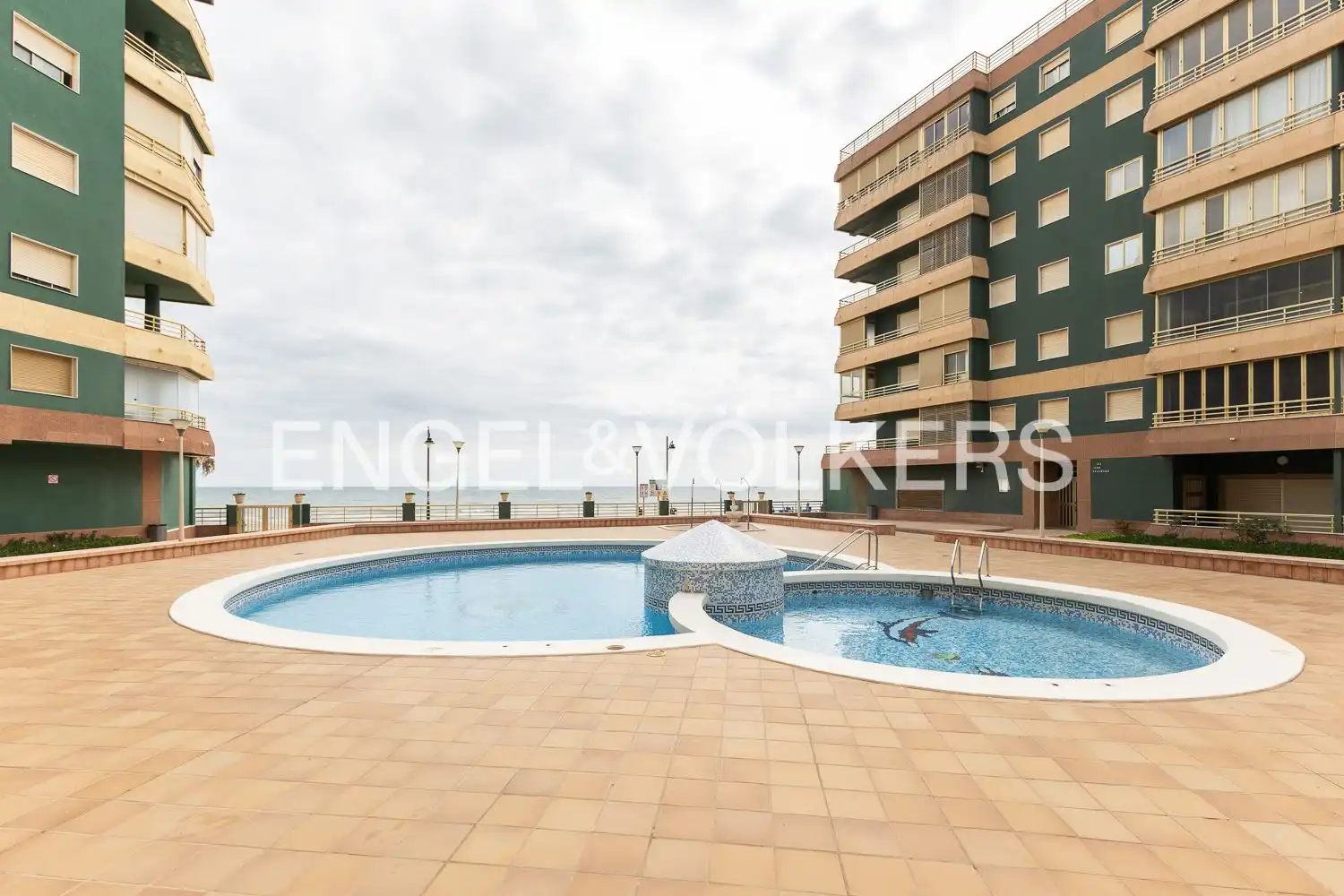 Flat for sale in Sueca  with Air Conditioner, Heating and Terrace