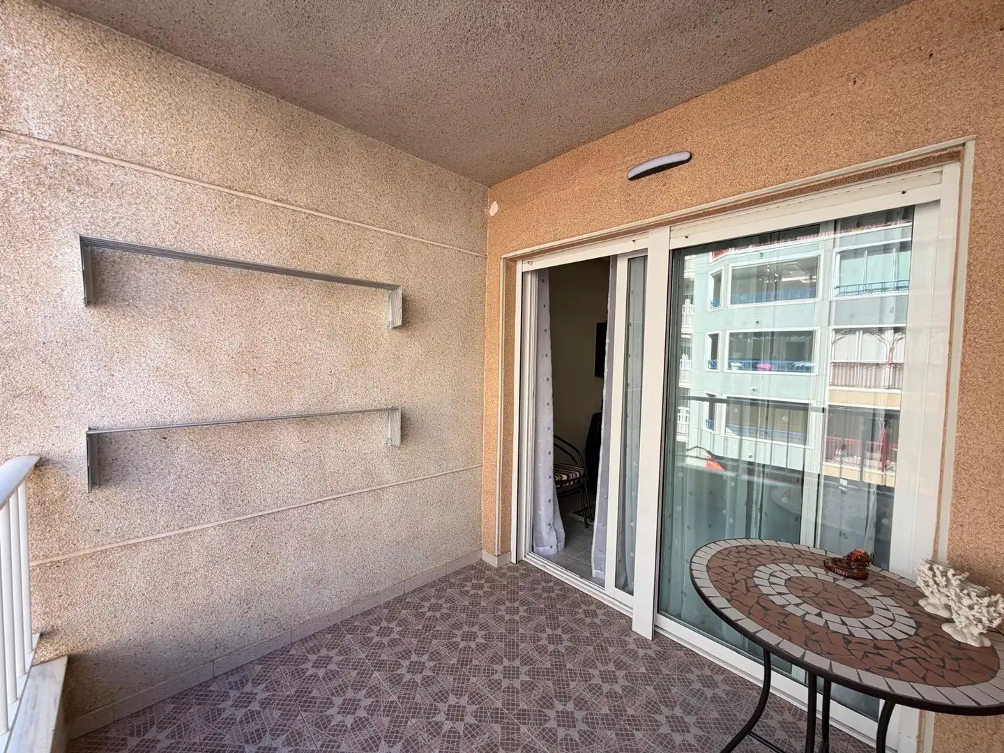 Apartamento con terraza en venta en GOLETA, imagen 33