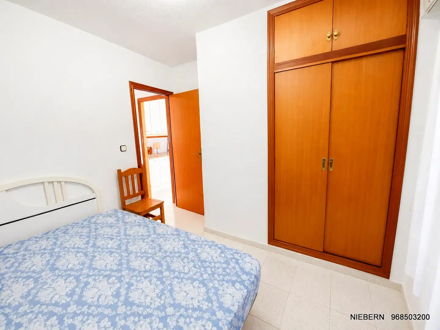 Dormitori de Casa adosada en venda en Los Alcázares amb Balcó