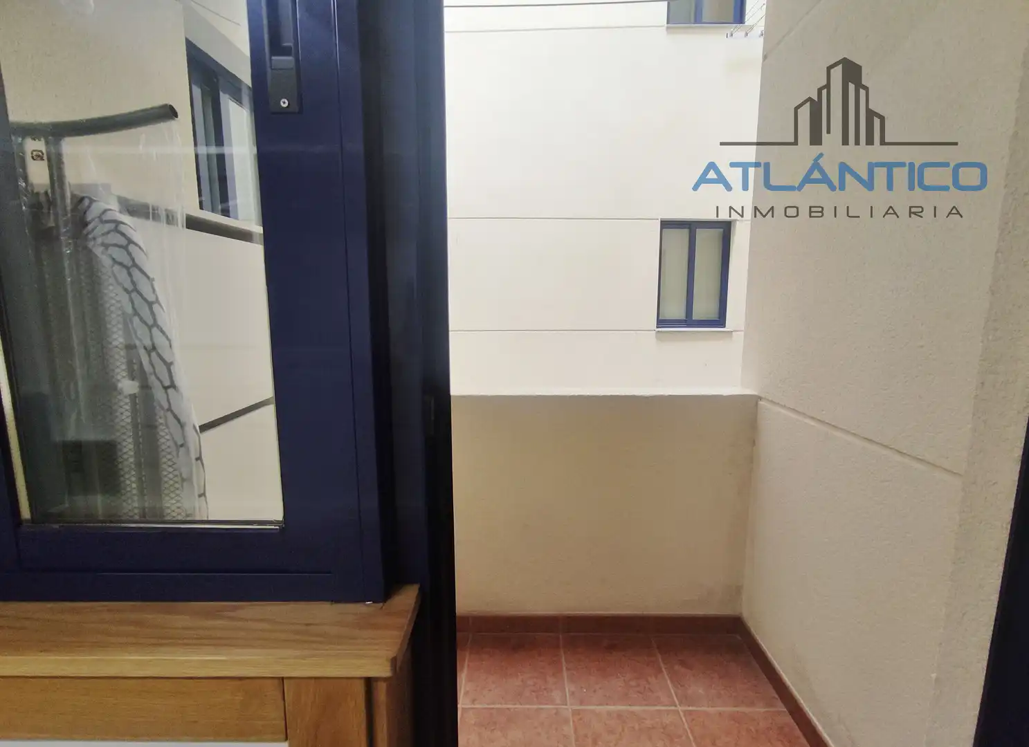 Wohnung zur Miete in Avenida de Bértoa, Carballo