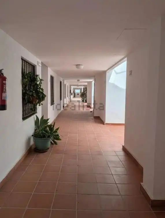 Dúplex en venda en Estepona amb Jardí privat, Terrassa i Piscina comunitària