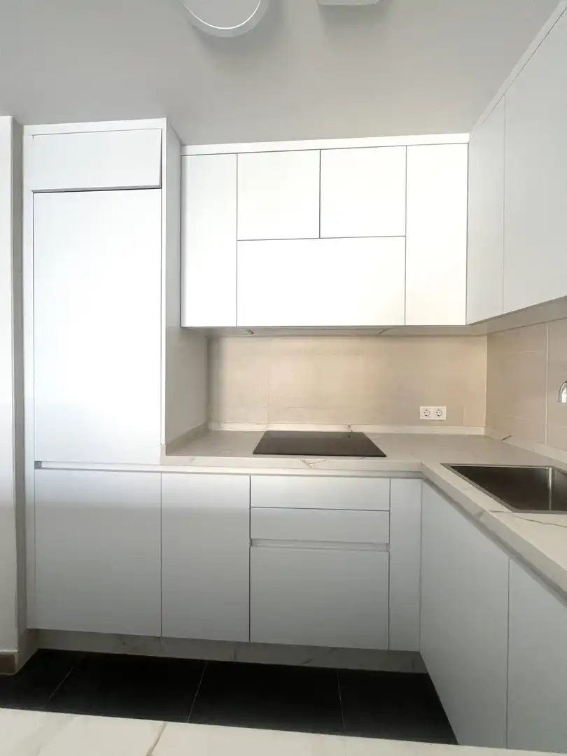 Kitchen of Flat for rent in Sevilla  with Air Conditioner, Heating and Storage room