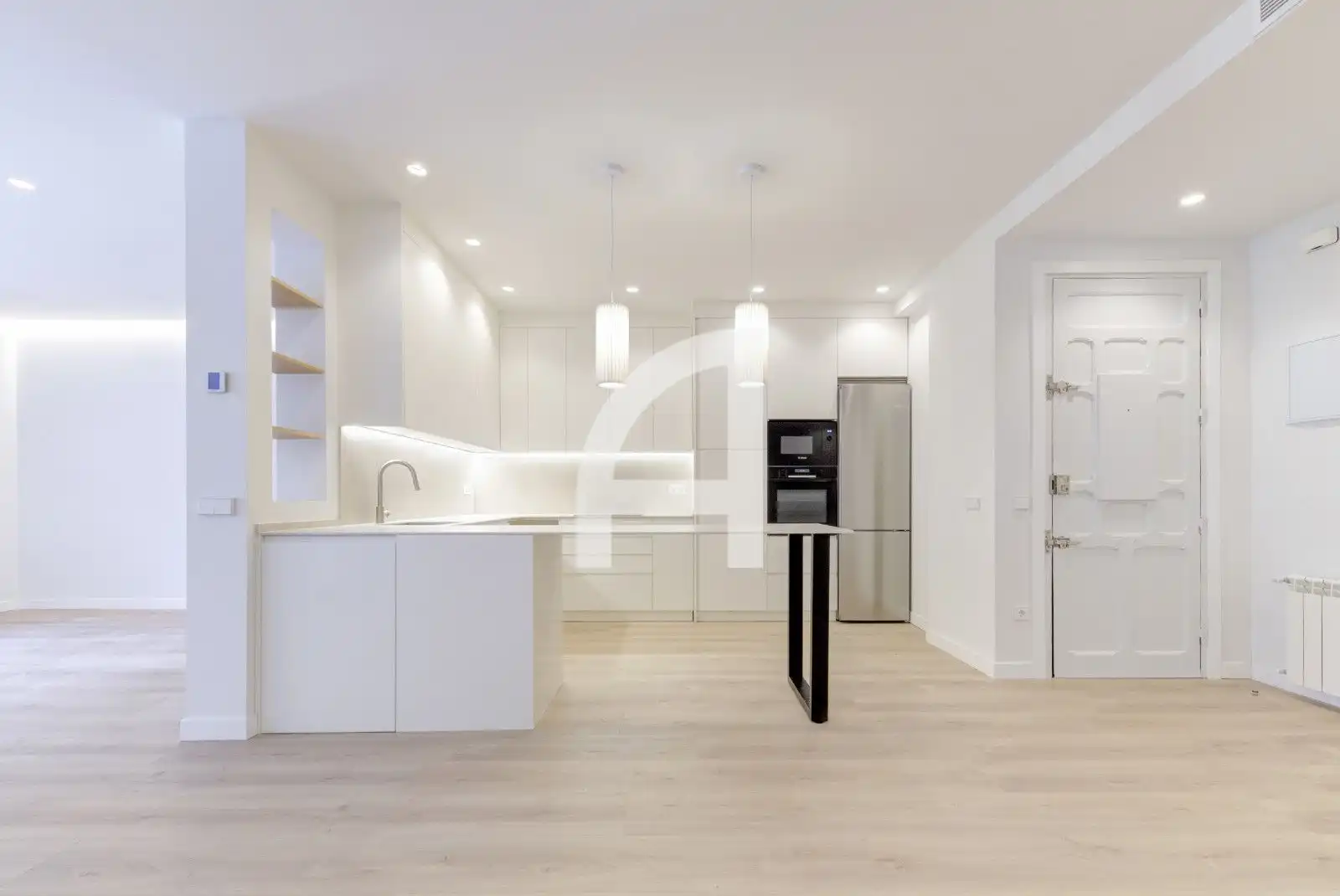 Küche von Wohnung zum Verkauf in Madrid mit Klimaanlage, Heizung und Terrasse