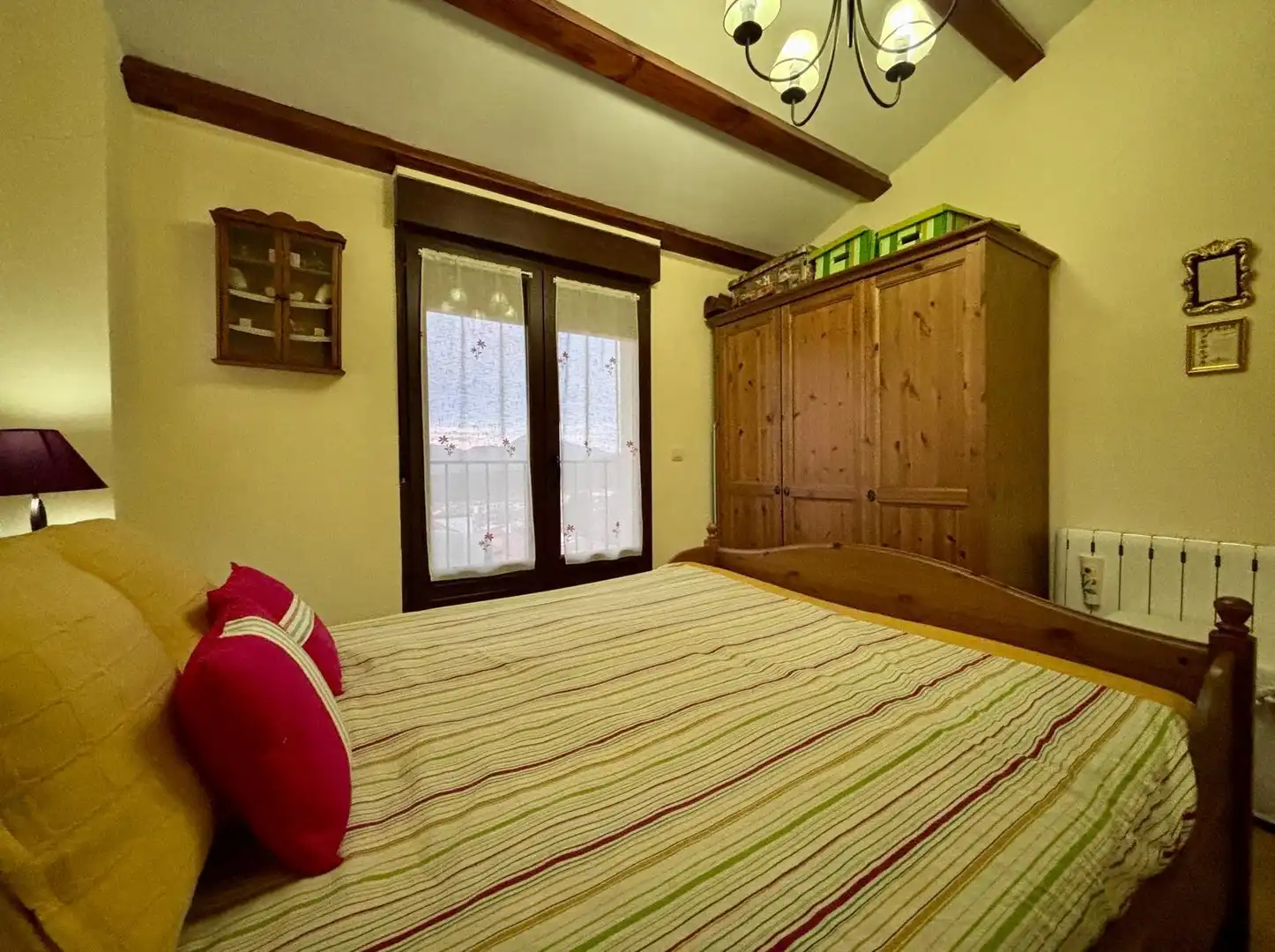 Habitación de Casa o chalet en venta en Candelario con Amueblado, Balcón y Alarma