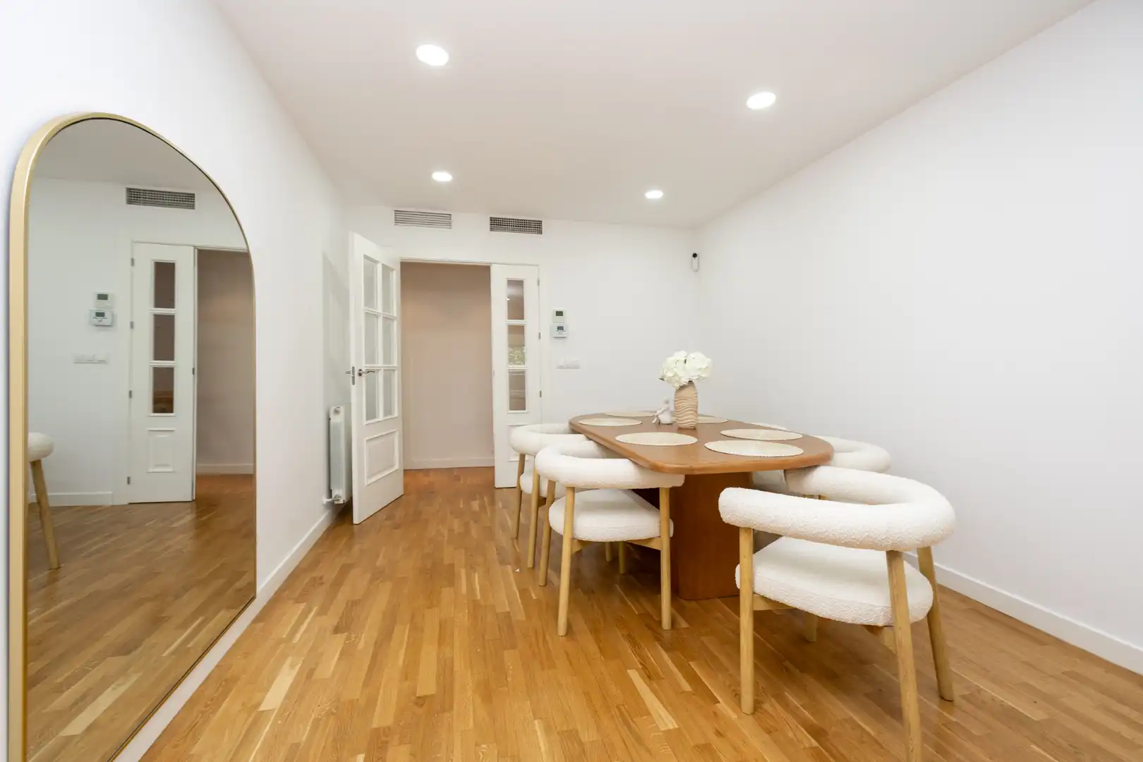 Comedor de Piso de alquiler en Granada con Calefacción, Parquet y Terraza