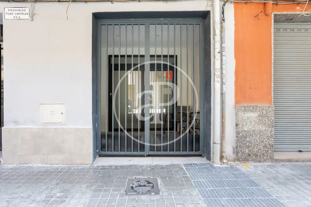 Vista exterior de Loft en venda en Valencia amb Aire condicionat, Calefacció i Moblat