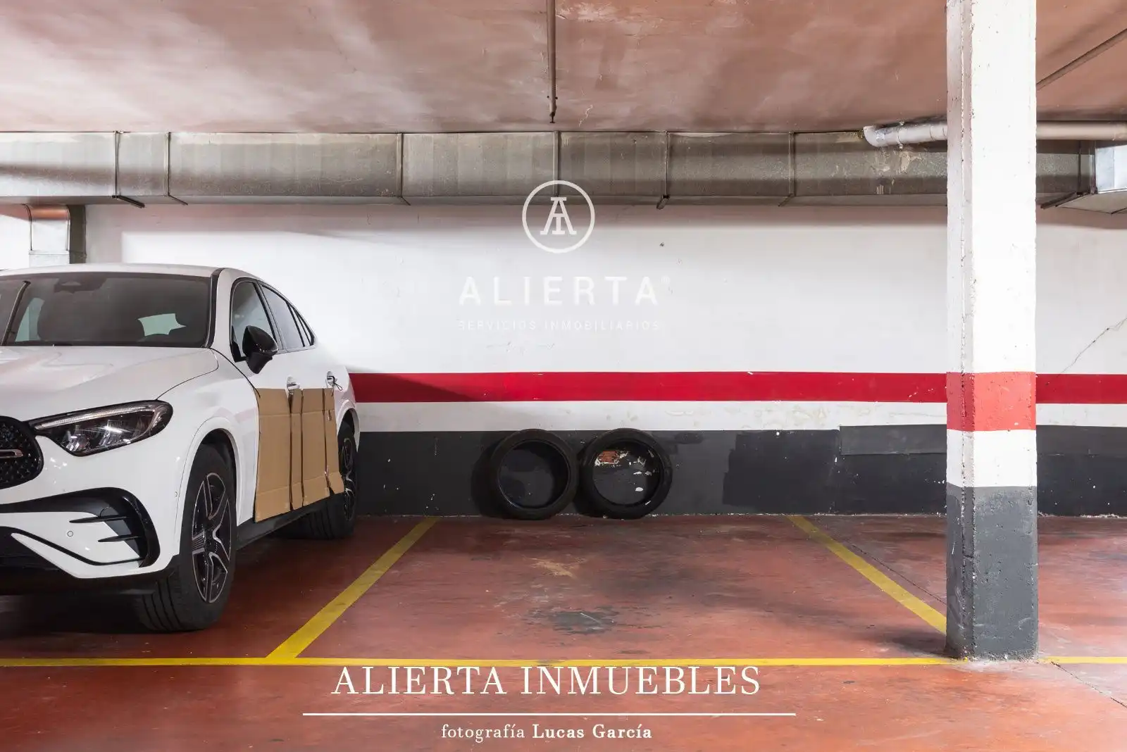 Parking of Flat for sale in Zaragoza  with Heating and Storage room