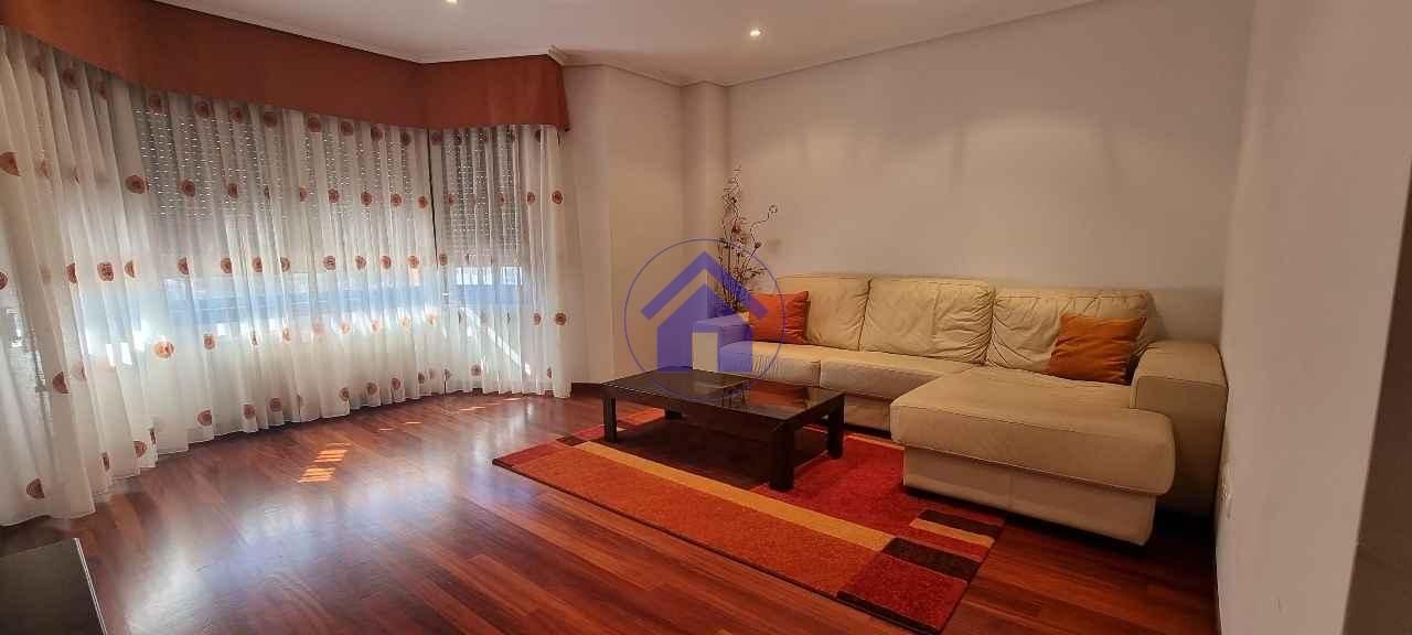 Flat to rent in Navia