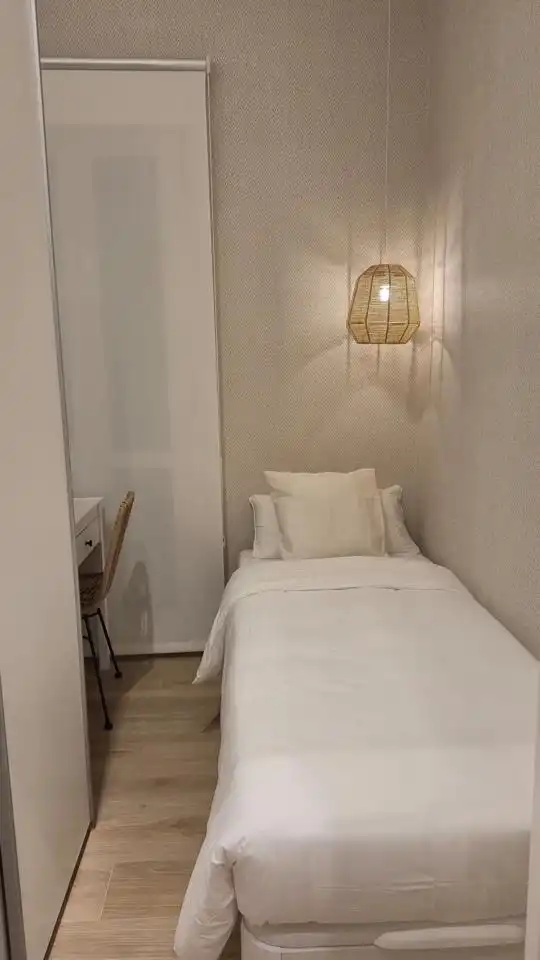 Schlafzimmer von Erdgeschoss zum Verkauf in Madrid