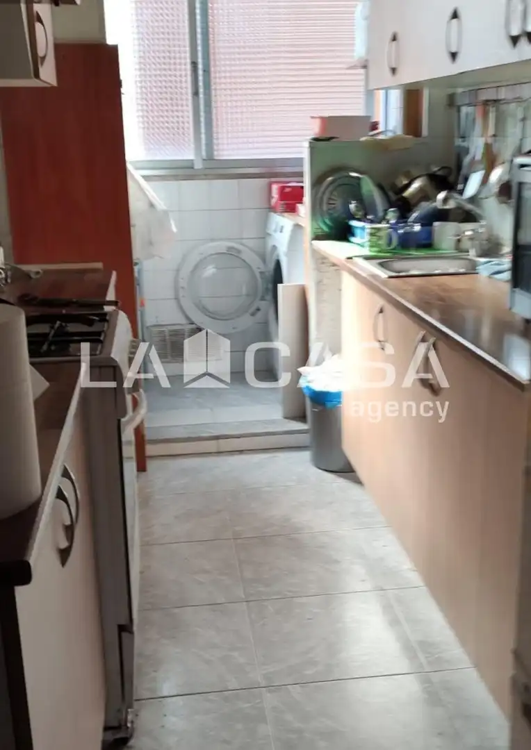 Kitchen of Flat for sale in Badalona  with Heating and Balcony