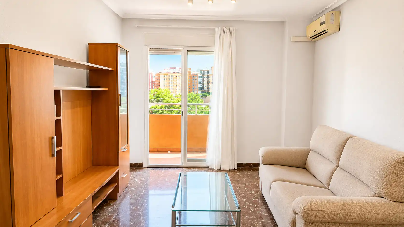 Sala de estar de Piso en venta en Valencia con Aire acondicionado, Amueblado y Horno