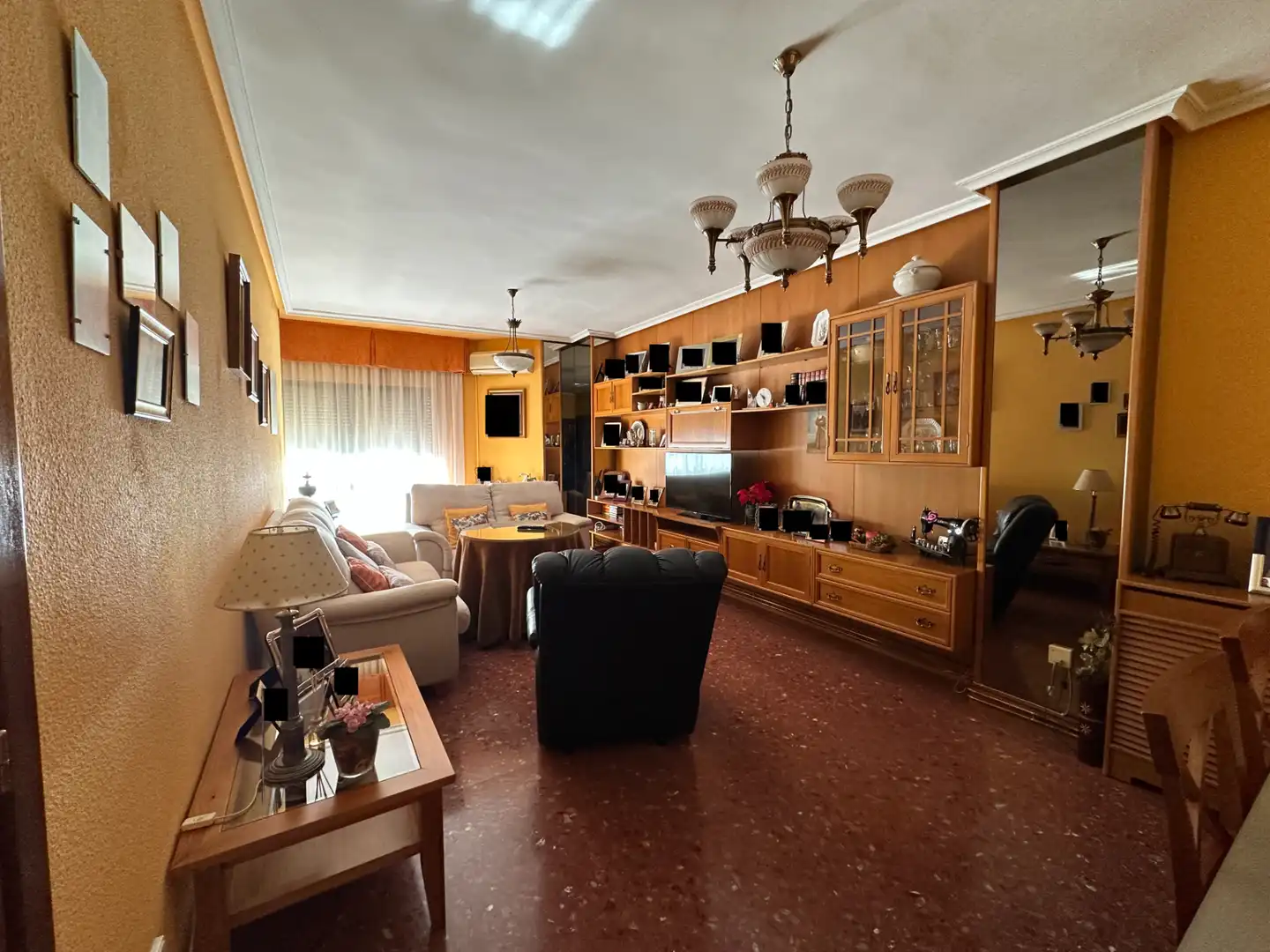 Living room of Flat for sale in Úbeda  with Air Conditioner, Heating and Balcony