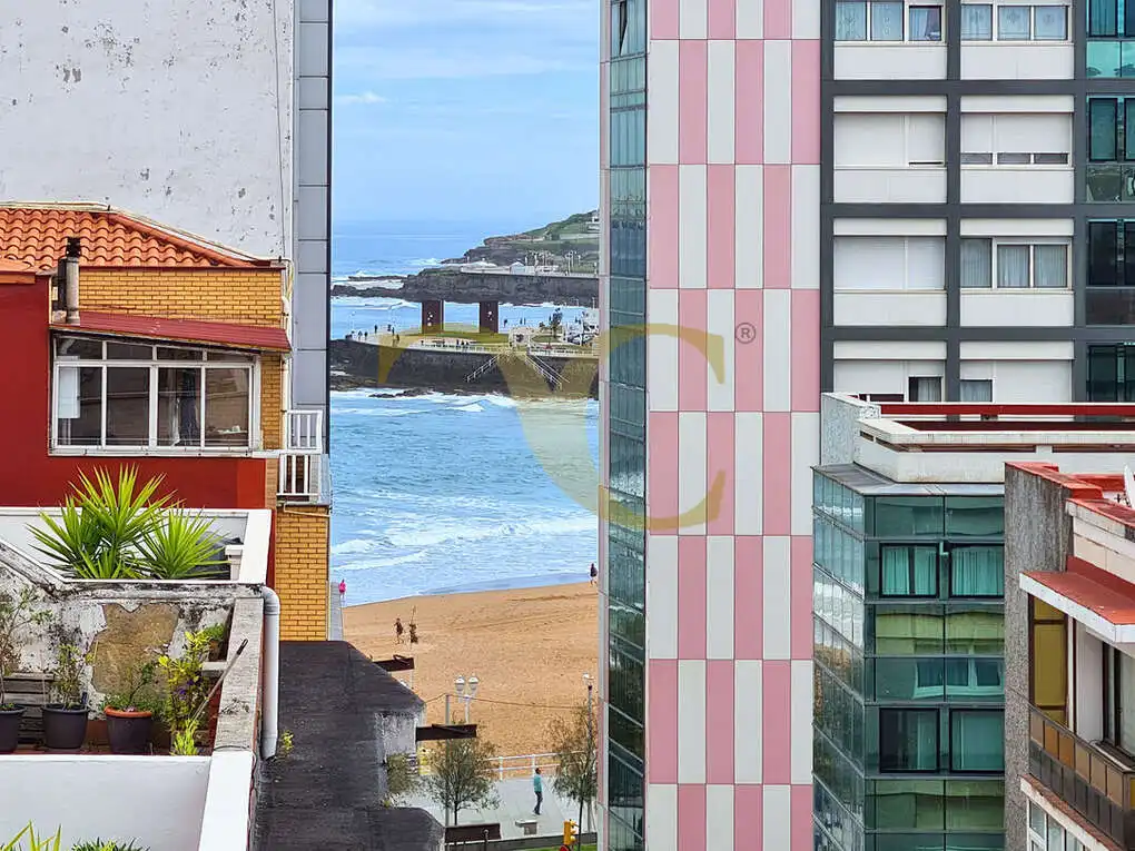 Vista exterior de Piso en venta en Gijón  con Calefacción, Jardín privado y Terraza