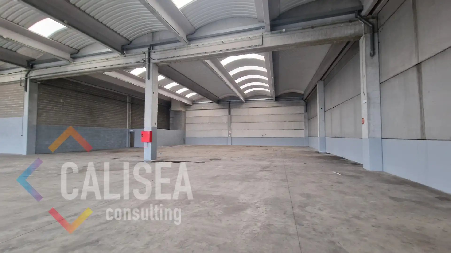 Nau industrial de lloguer en Terrassa