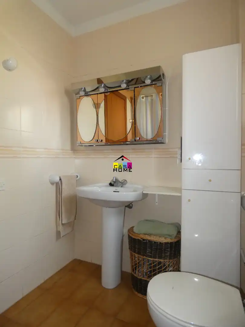 Bany de Casa adosada en venda en Benicasim / Benicàssim amb Jardí privat, Terrassa i Traster