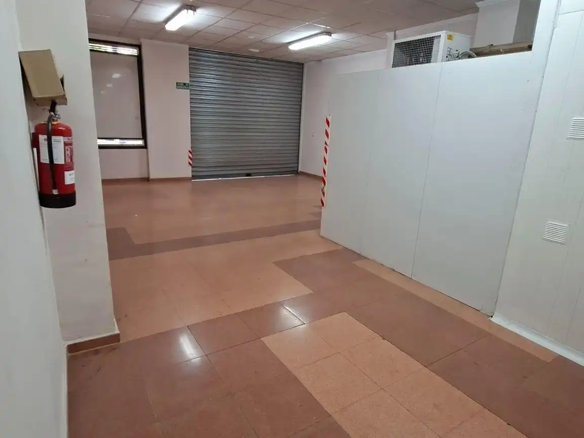 Local comercial en venda a San Pedro, imagen 3