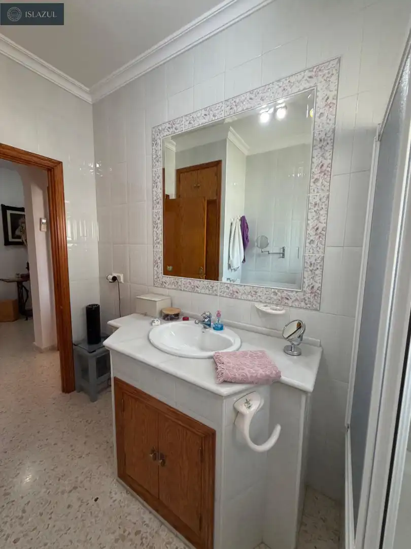 Bathroom of Houses for sale in Isla Cristina  with Heating, Terrace and Storage room