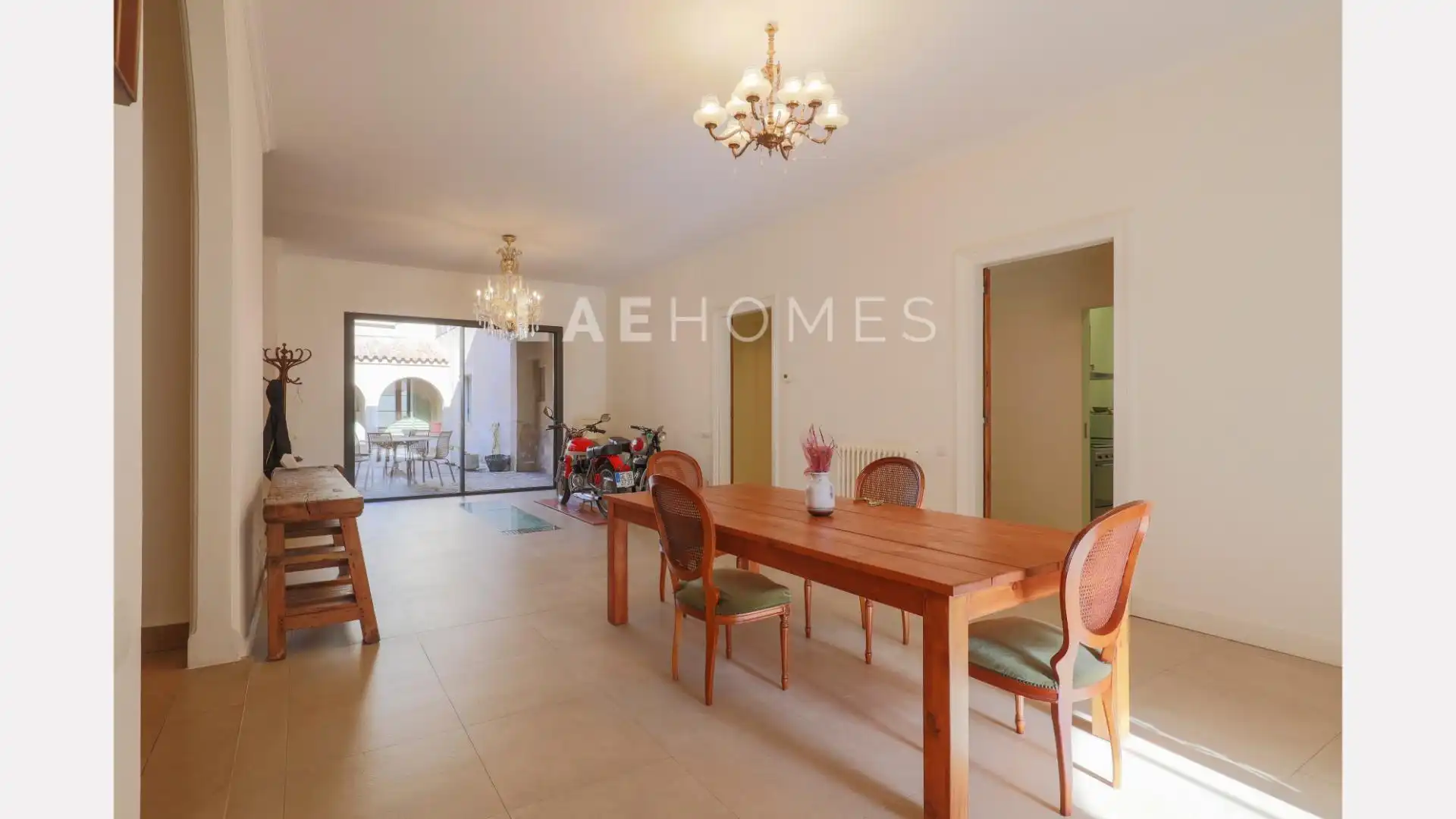 Comedor de Oficina de alquiler en Sant Cugat del Vallès con Aire acondicionado, Calefacción y Terraza