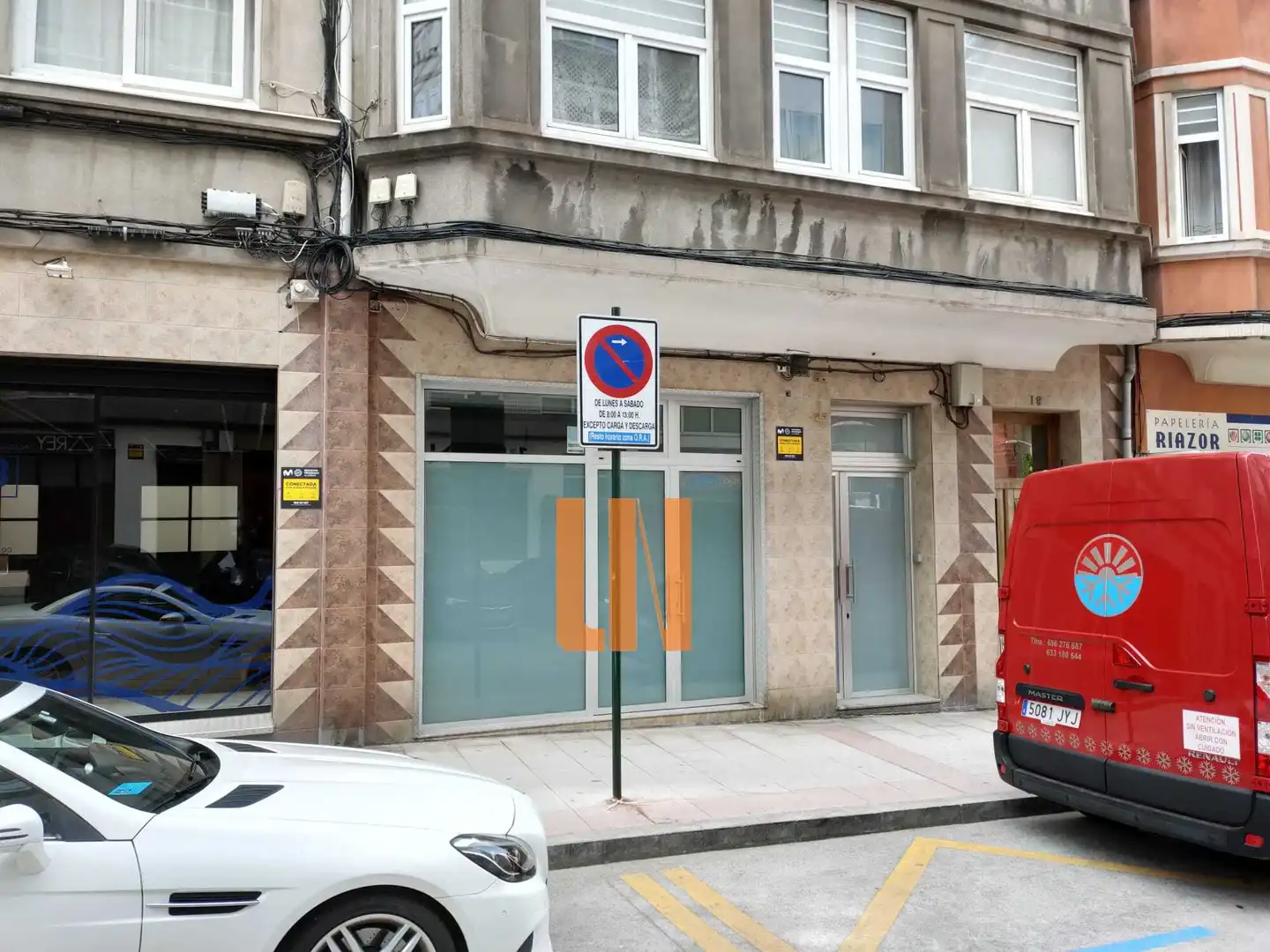 Local en venta en Centro - Juan Flórez - Plaza Pontevedra
