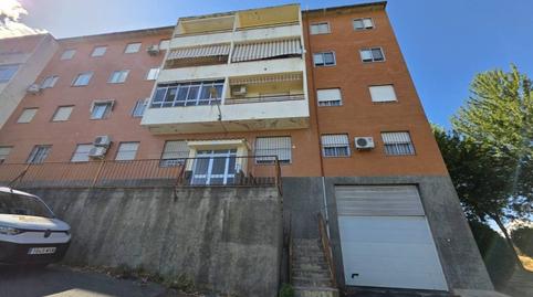 Photo 2 of Flat for sale in Zona Norte - Hospital - Urbanizaciones, Cáceres