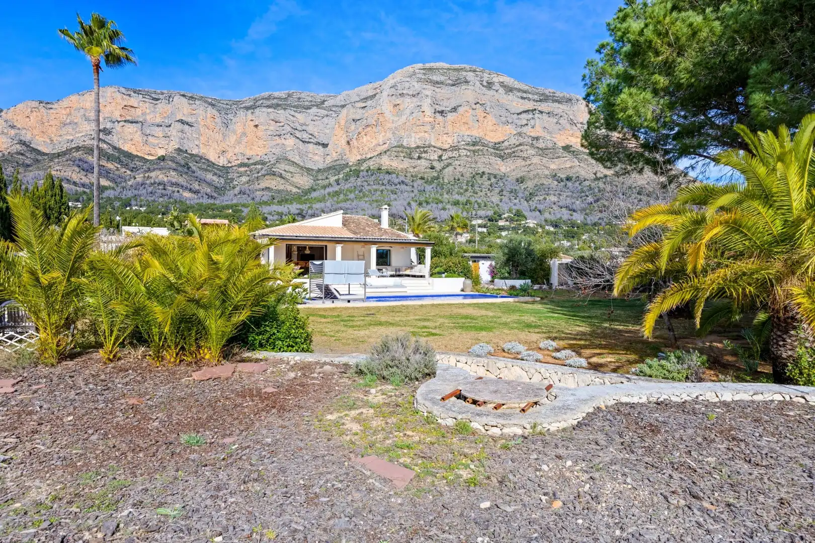 Exterior view of Houses for sale in Jávea / Xàbia  with Air Conditioner, Heating and Private garden
